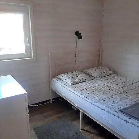 Деревянный коттедж Przystanek *