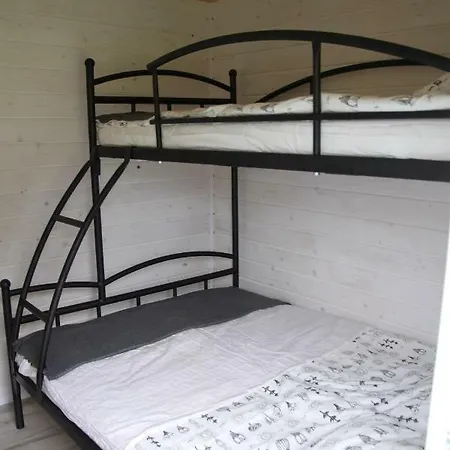 Деревянный коттедж Przystanek