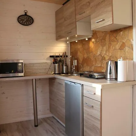 Przystanek Деревянный коттедж Миколайки